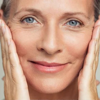 Retinol jest polecany do pielęgnacji skóry z objawami starzenia