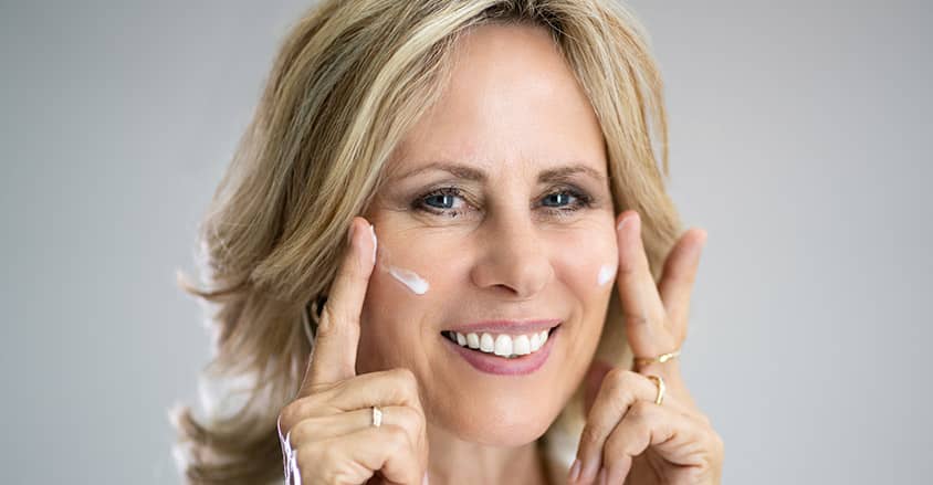 Pielęgnacja skóry podczas menopauzy